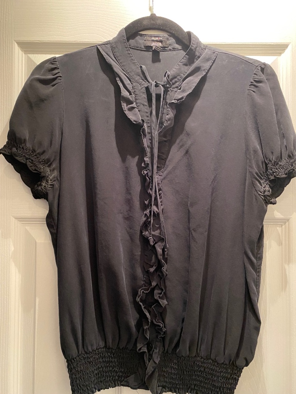 Black Jacob’s Short-Sleeve Blousr